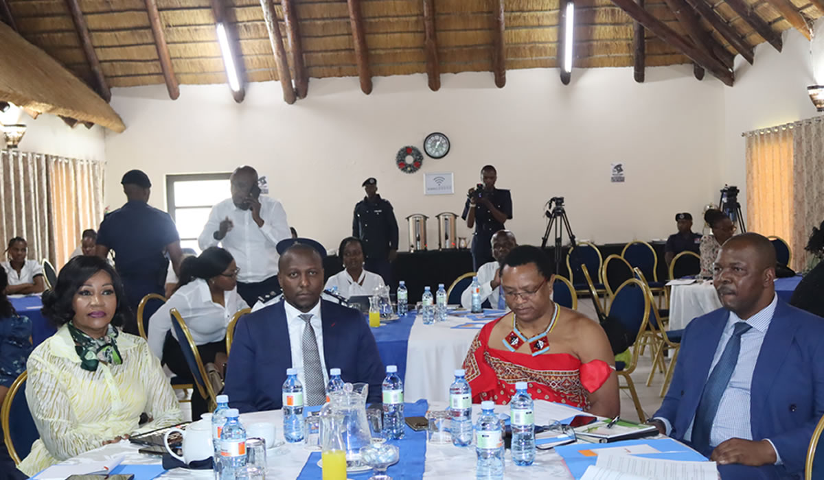 PM, Senators Attend Workshop on Police Service Regulations 2025